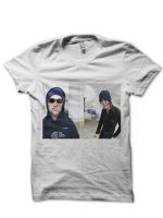 t shirts online india by Swagshirts99.in