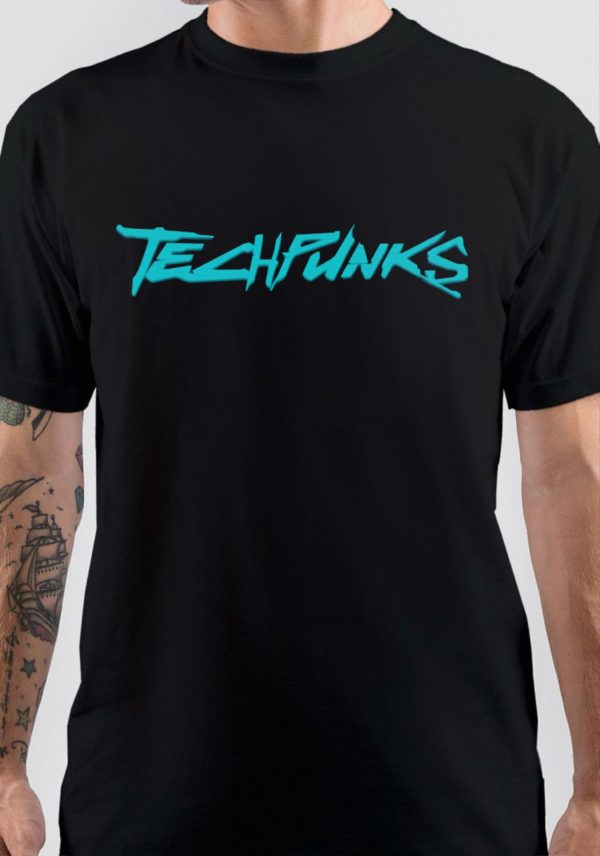 TECHPUNKS Black T-Shirt