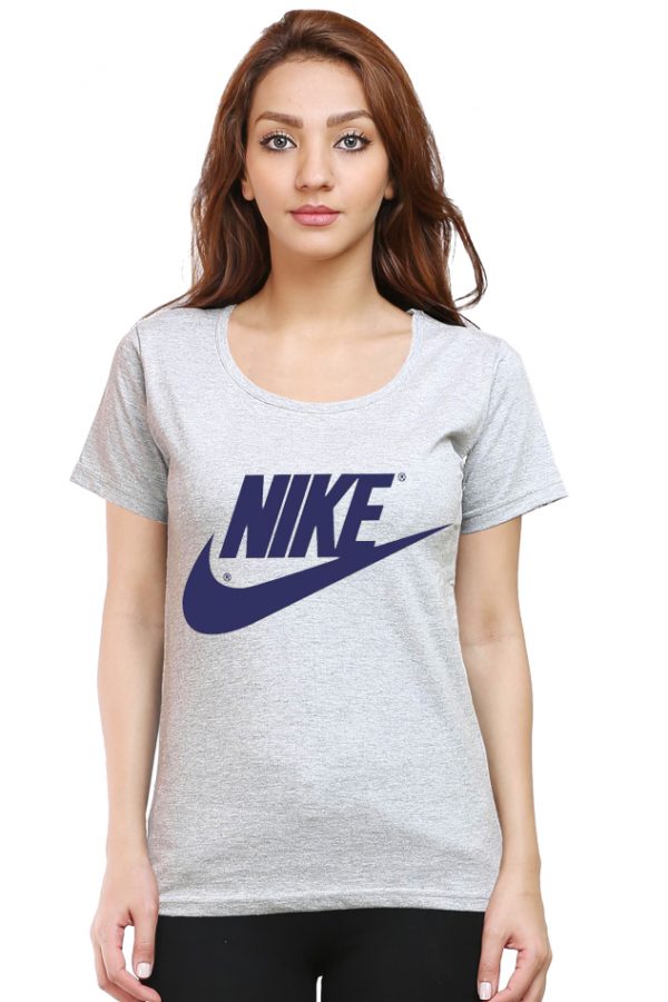 Nike Women's T-Shirt - Image 2