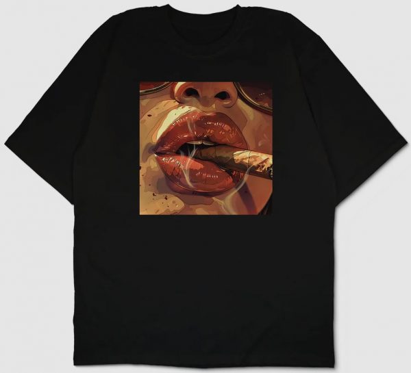 Smoky Lips Oversized T-Shirt