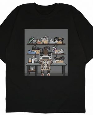 Sneakerheads Room Essential Oversized T-Shirt