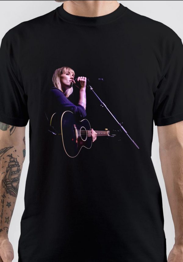 Sasha Alex Sloan T-Shirt